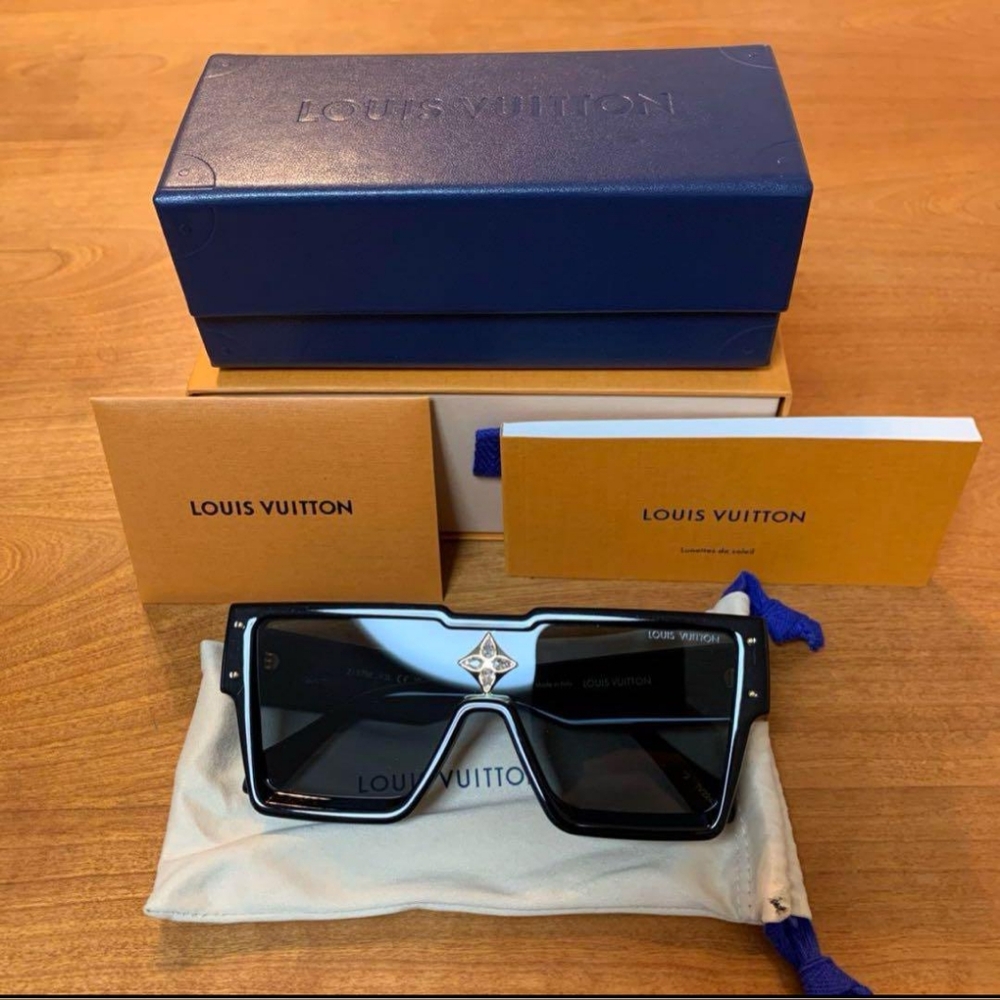 Louis Vuitton cyclone sunglasses